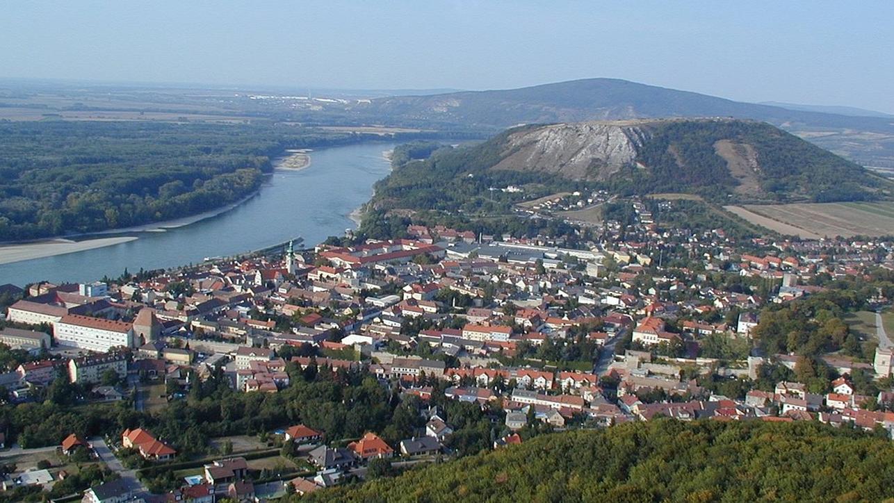 Radnica aj poslanci v Hainburgu sa snažia oživiť centrum mesta 