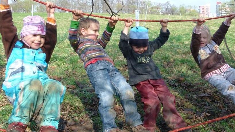 Materské školy verzus lesné škôlky bez strechy a stien – ako je to na Slovensku