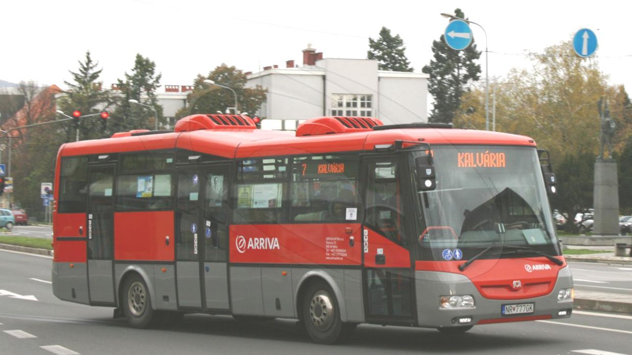 Mestskí poslanci schválili zmeny cestovného v autobusovej doprave