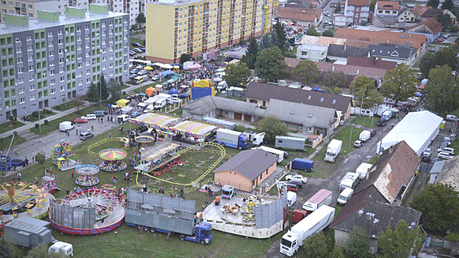 Mesto akceptovalo požiadavky obyvateľov sťažujúcich sa na jarmok