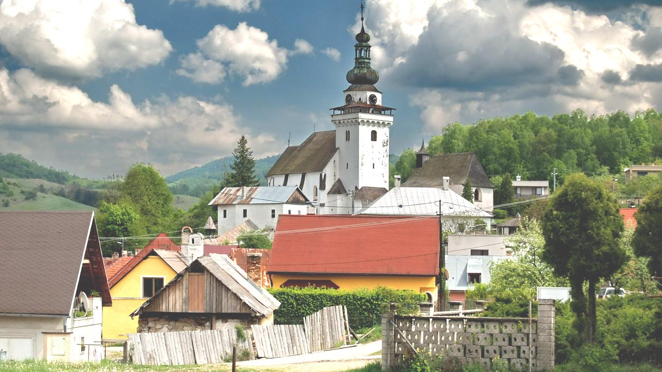 Dedina láka stále viac turistov, ponúka aktívne vyžitie na farmách 