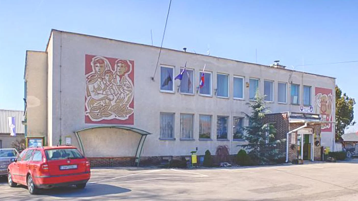 Budovu úradu a kultúrneho domu rekonštruujú za vyše 120 000 eur