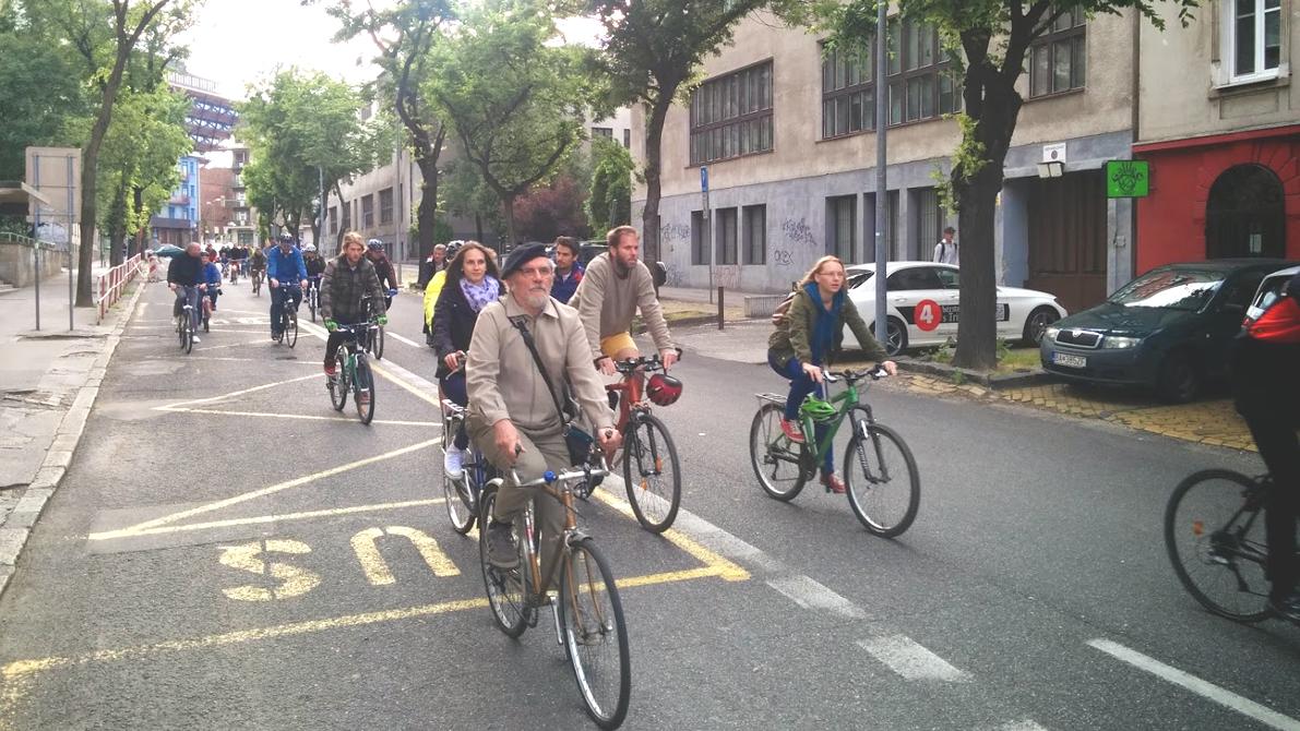 Počet cyklistov neustále rastie, vyplýva to i z údajov cyklosčítačov 