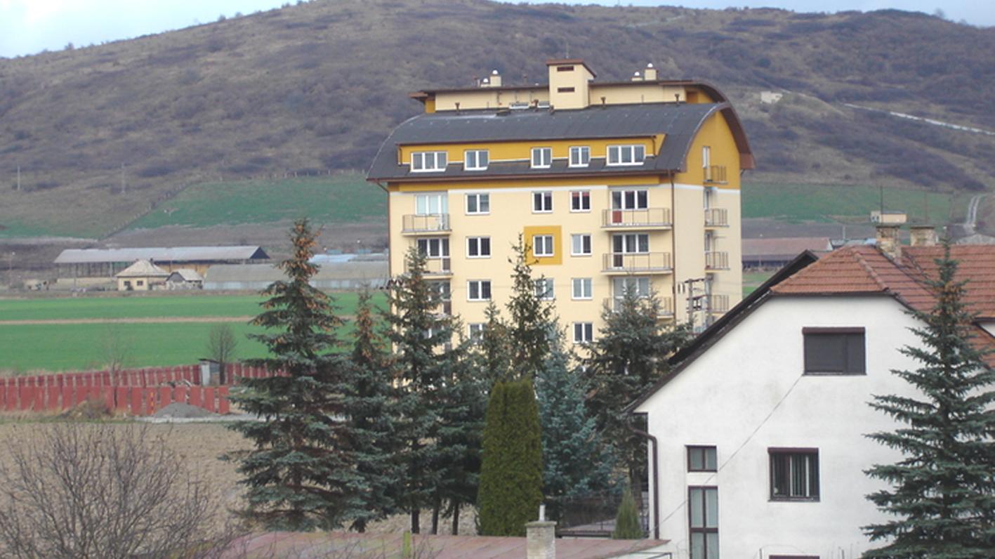 V obci Kriváň začali stavať tretiu nájomnú bytovku