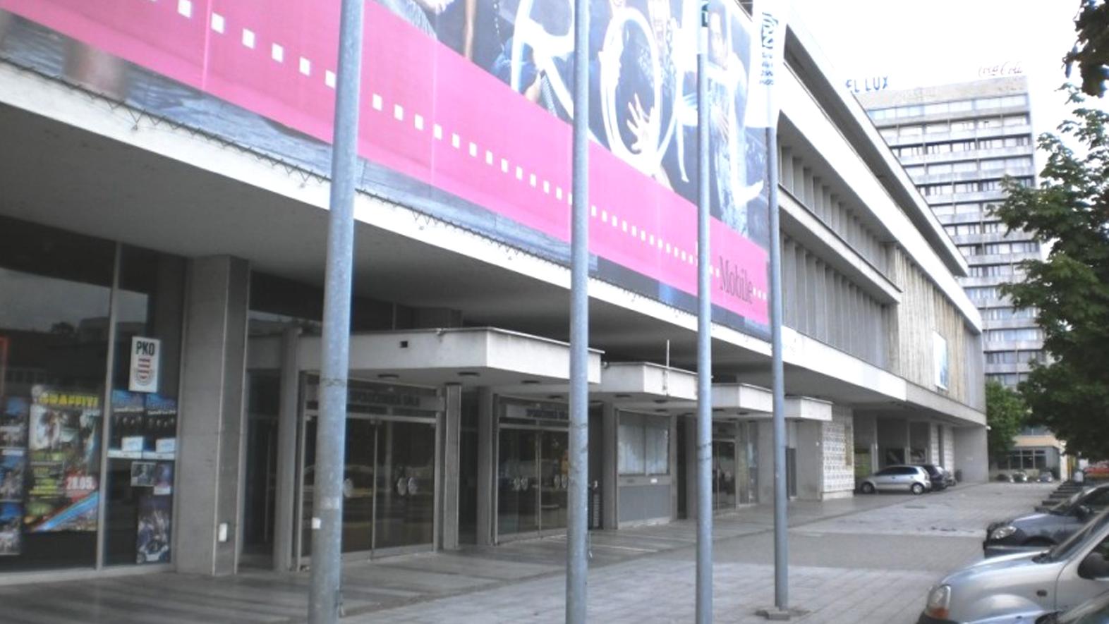 Mestskí poslanci schválili zákon roka, ráta s úverom na Dom kultúry