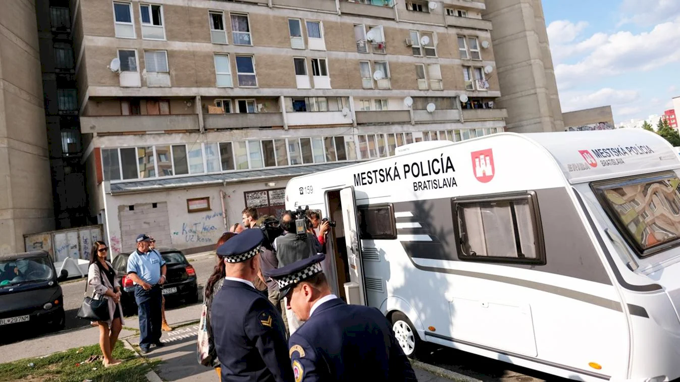 Vo vrakunskom Pentagone už stojí dočasná policajná stanica 