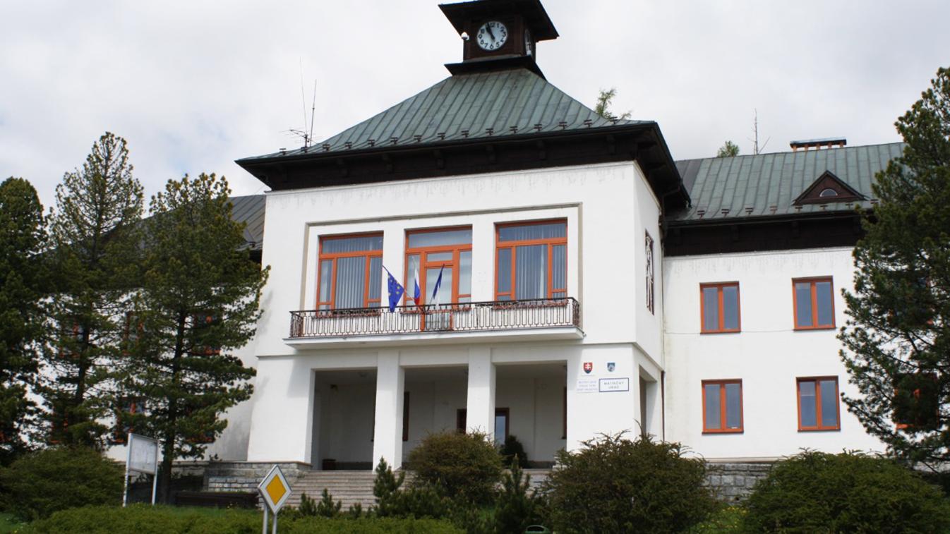 Mesto chce v boji o miliónové pozemky požiadať o pomoc aj NR SR 