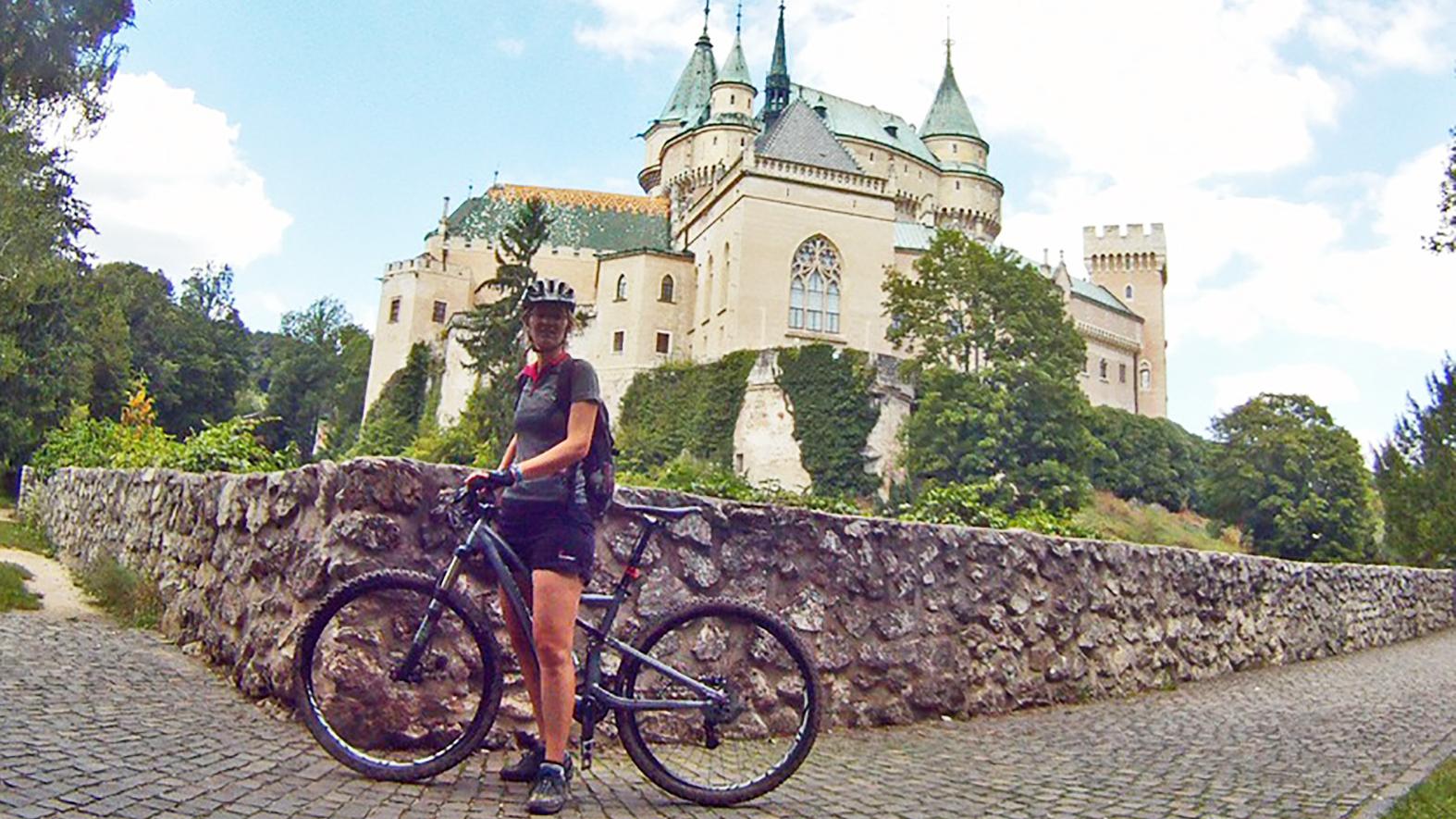 Nad Bojnicami plánujú nadšenci vybudovať chodník pre horských cyklistov 