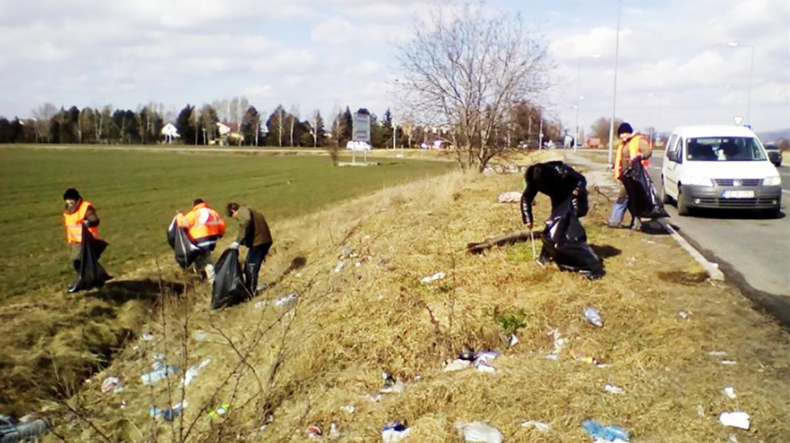 V meste riešia problém s neporiadkom po kamionistoch 