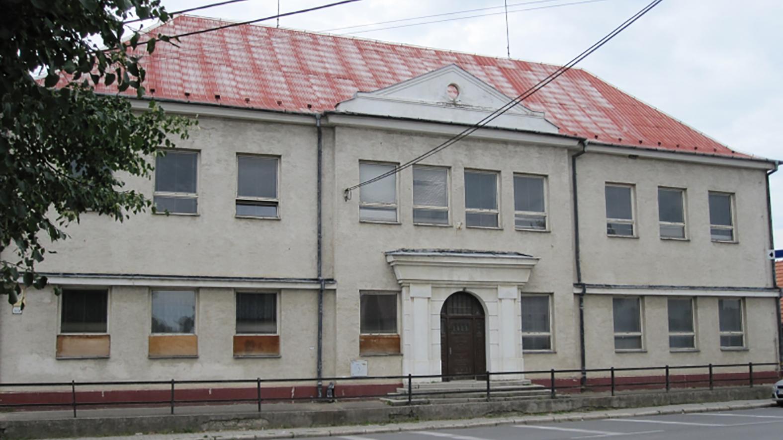 Rozhodnutie ponechať školu v Šulekove bolo podľa primátora správne