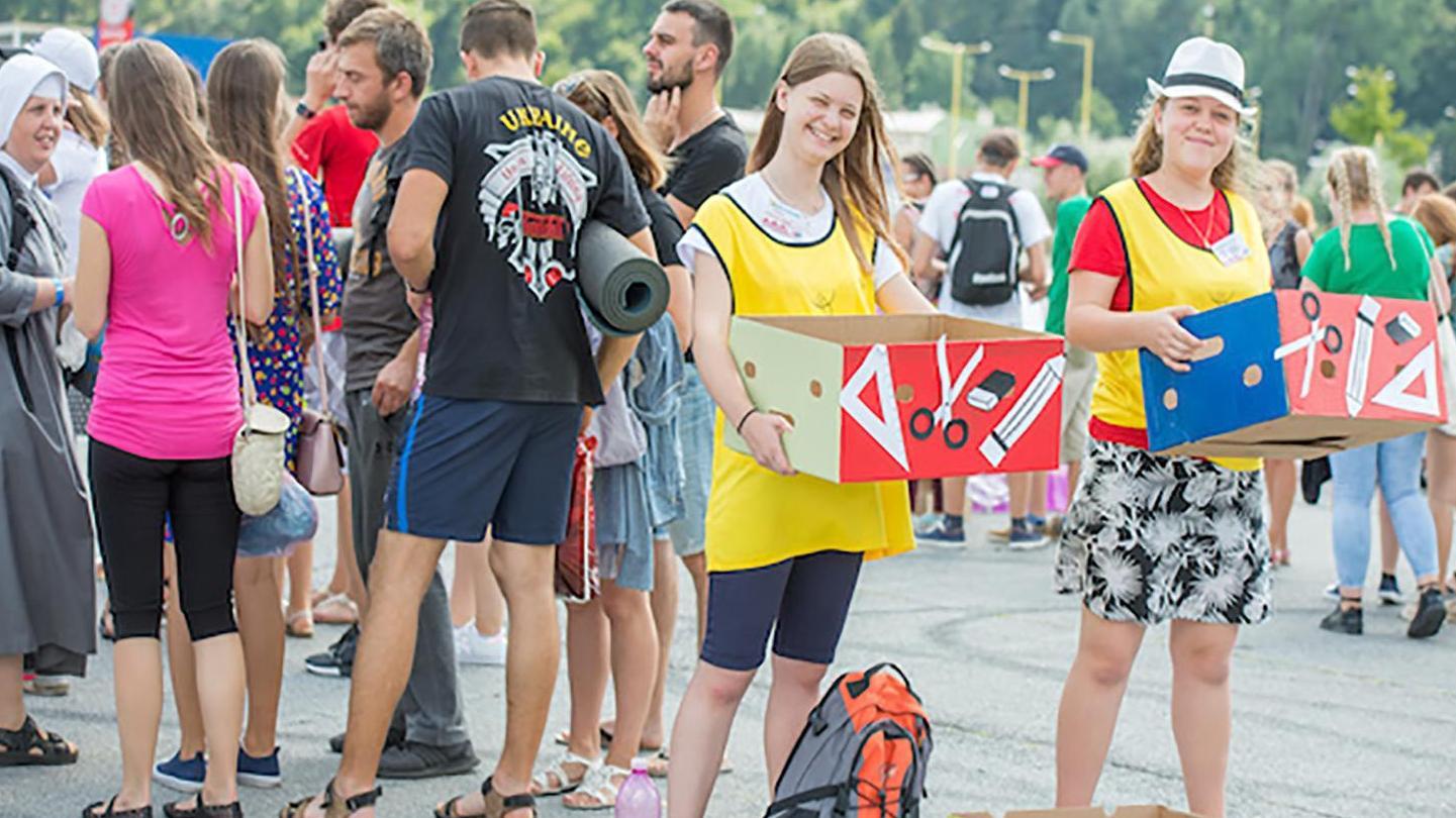 Zbierka školských pomôcok na P18 narástla o ďalších 2500 kusov 