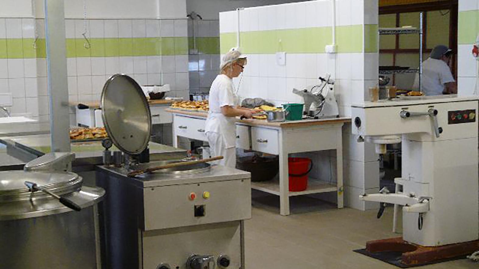 ZMOS: Mestá a obce nemajú na zavedenie bezplatných obedov kapacity