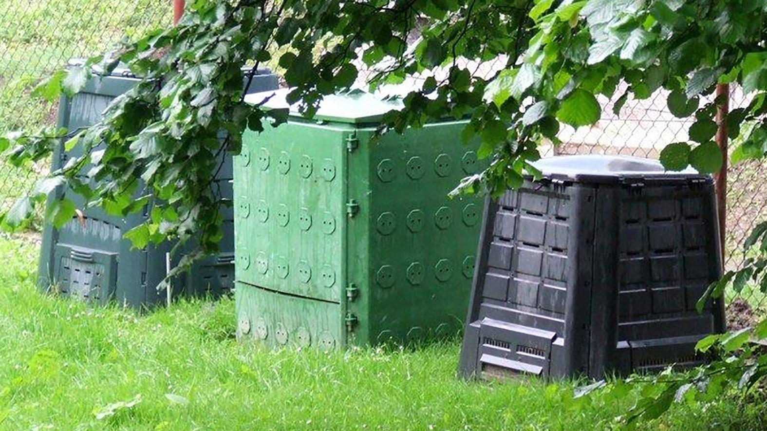 Obyvatelia rodinných domov dostanú záhradné kompostéry