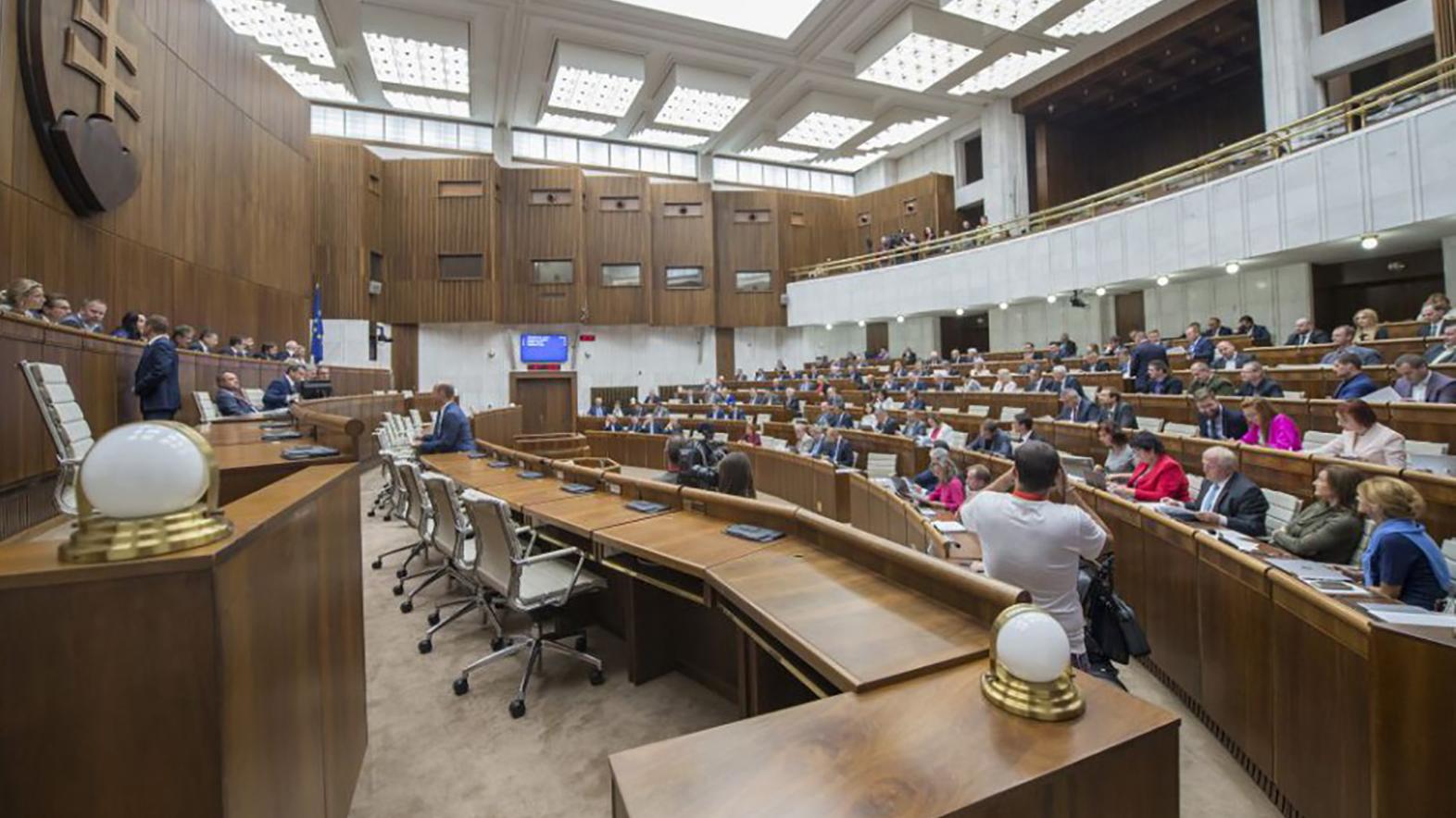 NRSR: Odmeňovanie obecných poslancov sa od februára upraví 