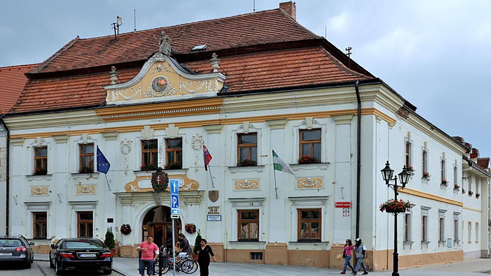 Poslancov mestského zastupiteľstva čaká bohatý program 