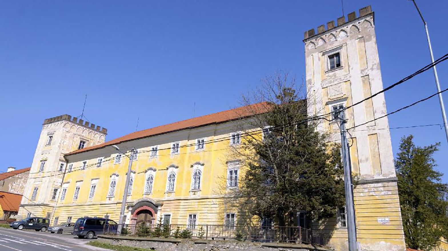 V kaštieli chcú zriadiť domov dôchodcov a denný stacionár 