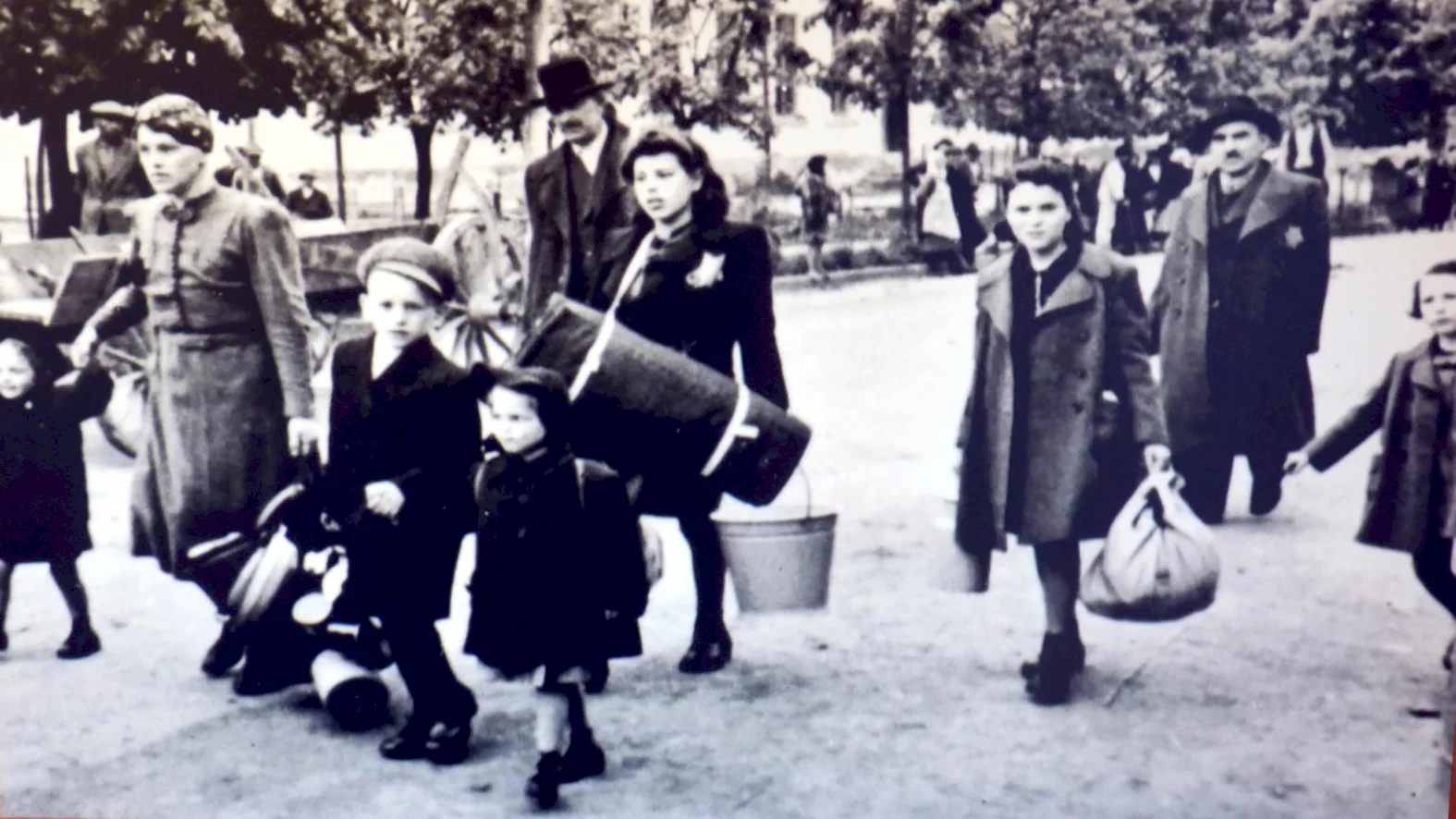 Uplynulo 77 rokov od prvého transportu židovských žien do Auschwitzu  