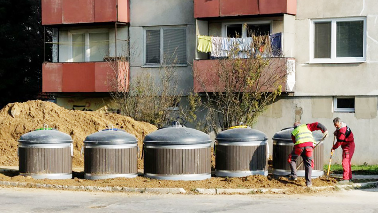 Polopodzemné kontajnery v Nitre sa rozšíria aj do ďalších mestských častí 