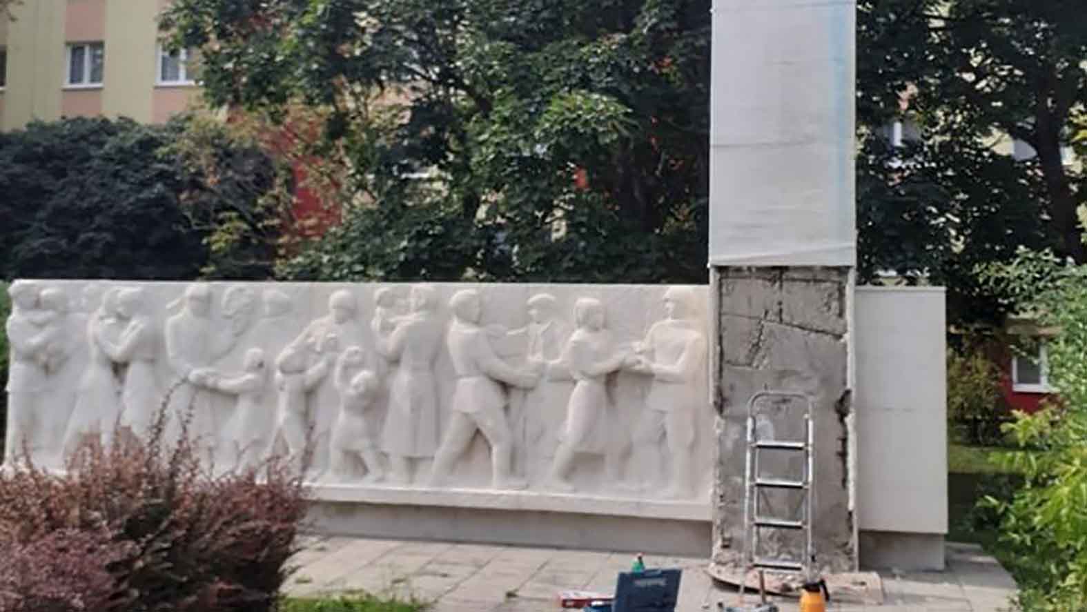 Výročie SNP oslávia Šaľania pri zreštaurovanom pamätníku