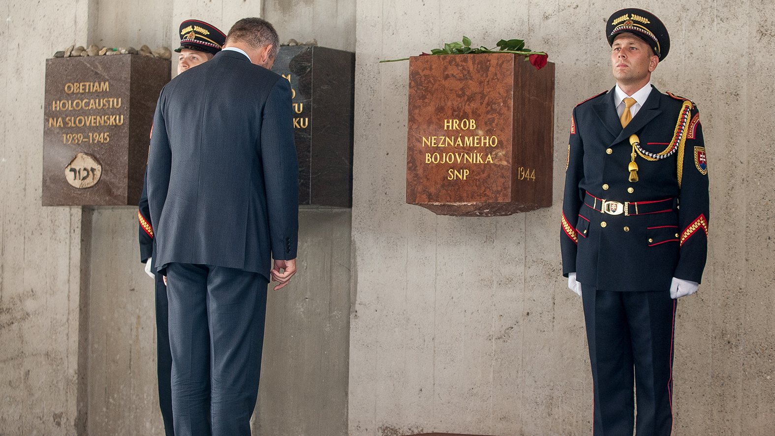 V pietnej sieni Múzea SNP uložili pozostatky neznámeho vojaka