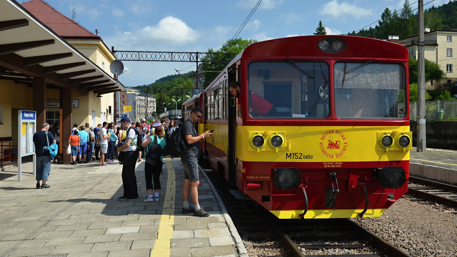 Vlakové výlety vás zavedú do kúpeľov i na miesto prvého maratónskeho štartu 