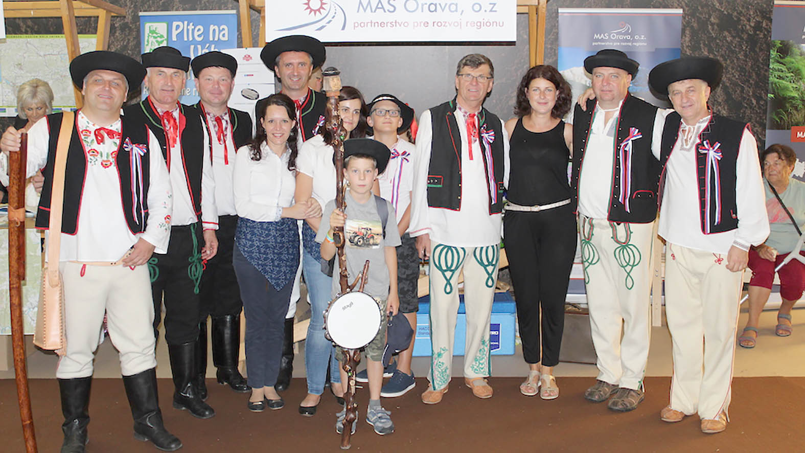 O úspech sa pričinili aj starostovia s folklórnou skupinou Oravskí richtári