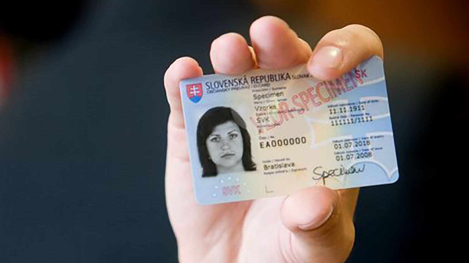 Elektronický OP pri elektronických službách vo viacerých štátoch EÚ