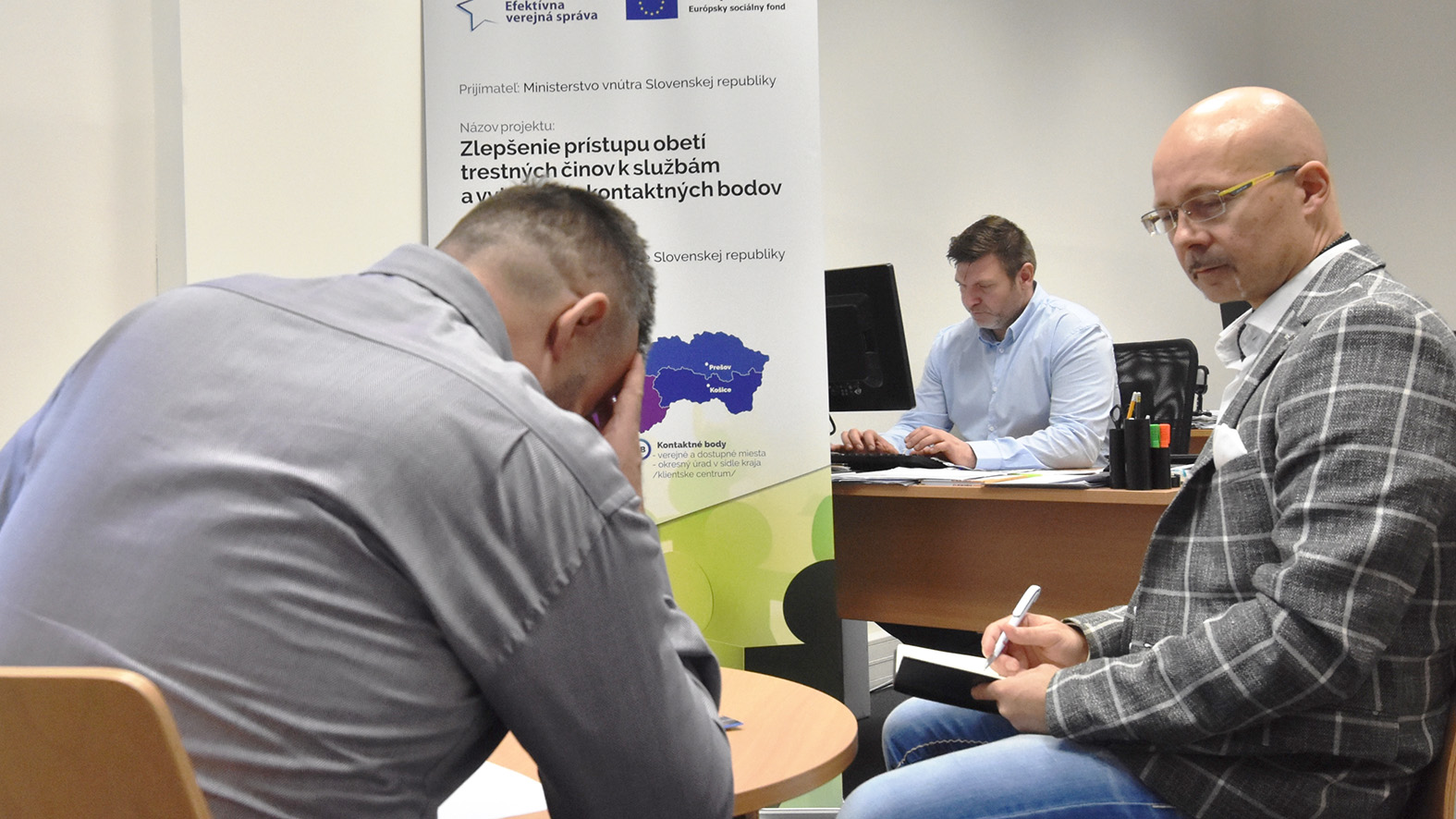  V informačných kanceláriách vyhľadalo pomoc viac ako 250 ľudí