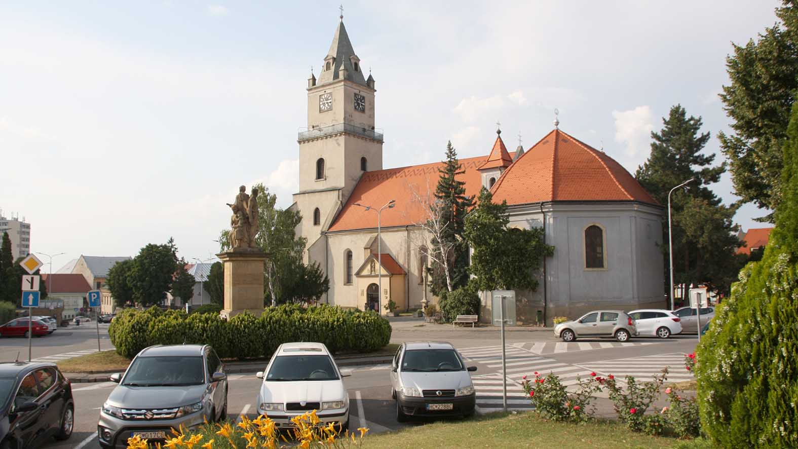 Hlohovec opäť ponúka stážistom miesta na mestskom úrade