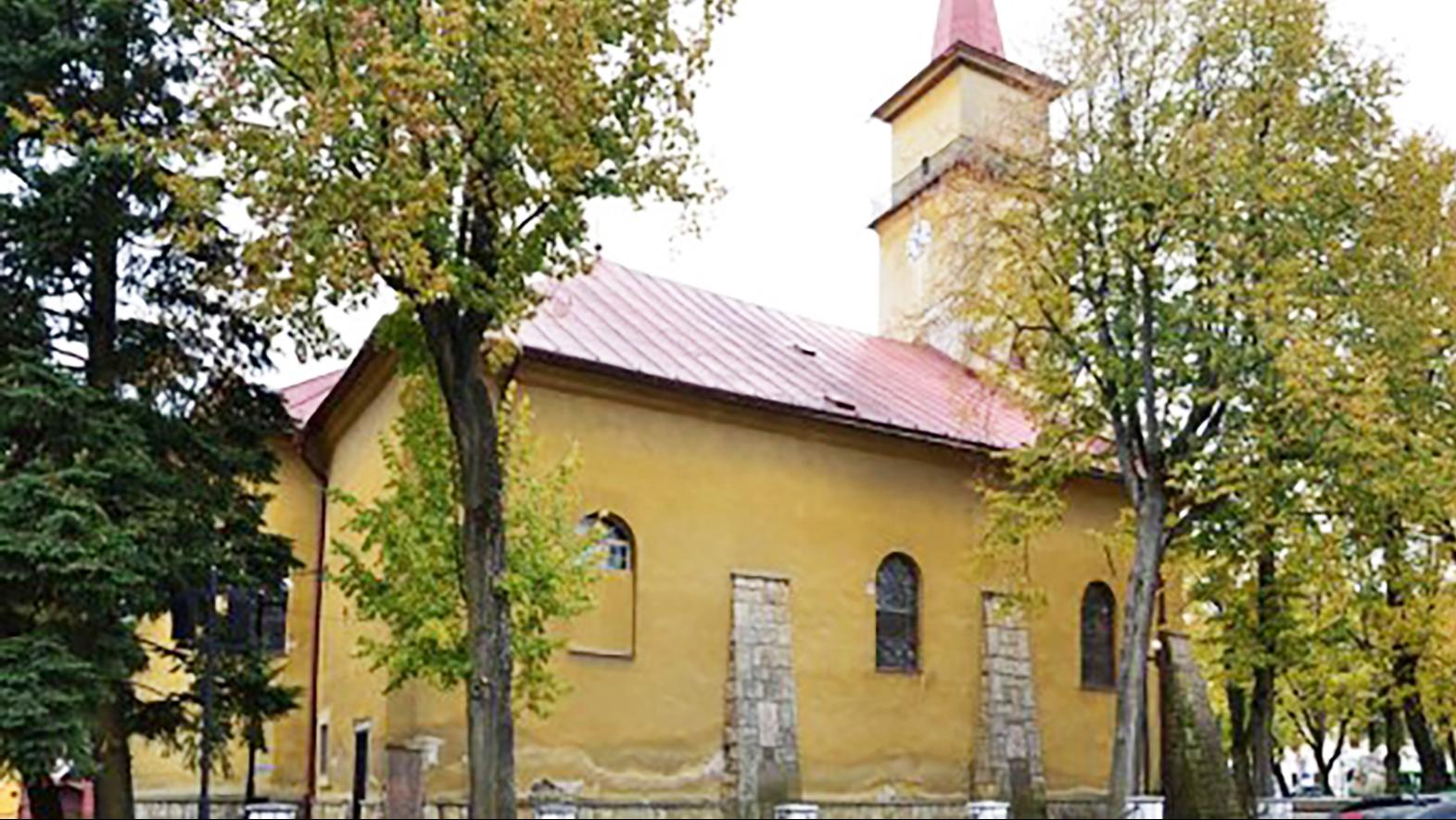 V Starej Ľubovni začali s obnovou exteriéru kostola sv. Mikuláša 