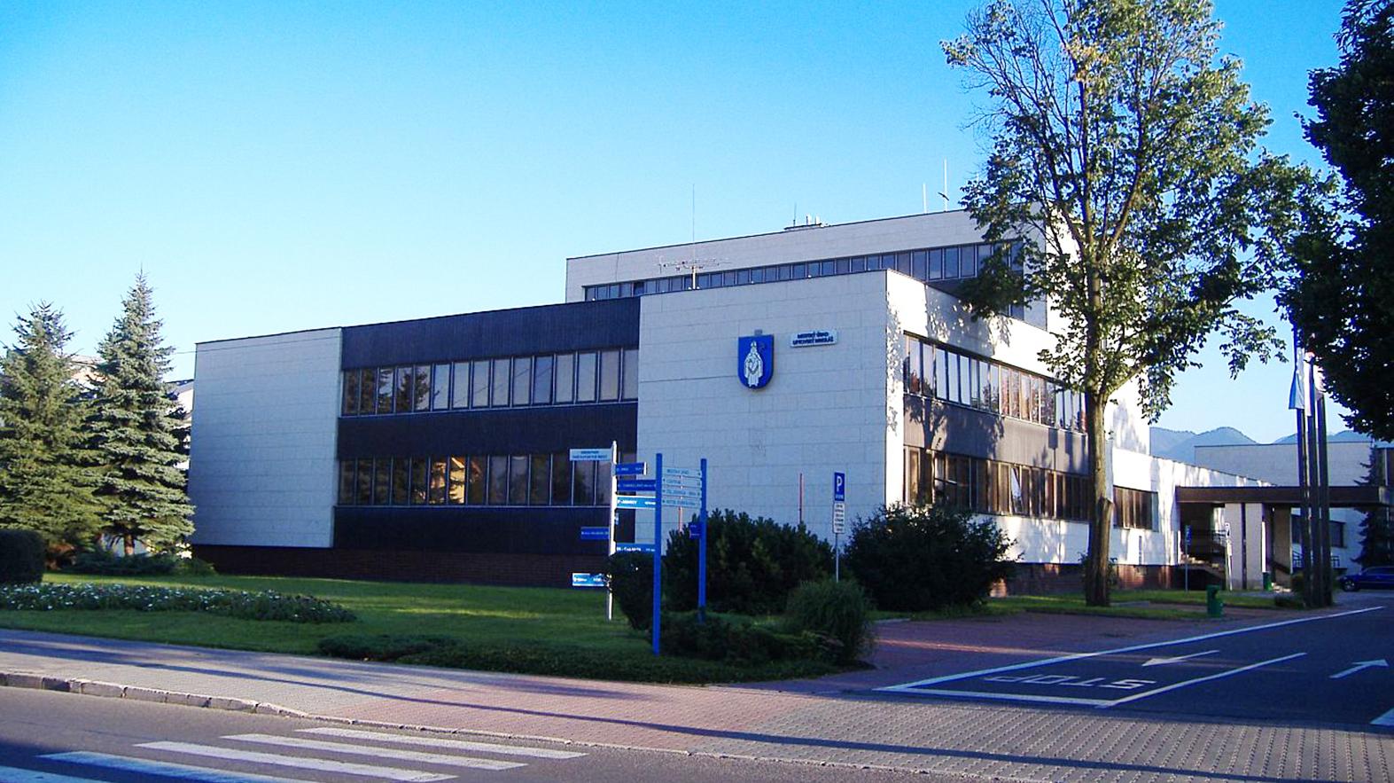 Liptovský Mikuláš zatiaľ neplánuje zvyšovať poplatky pre obyvateľov