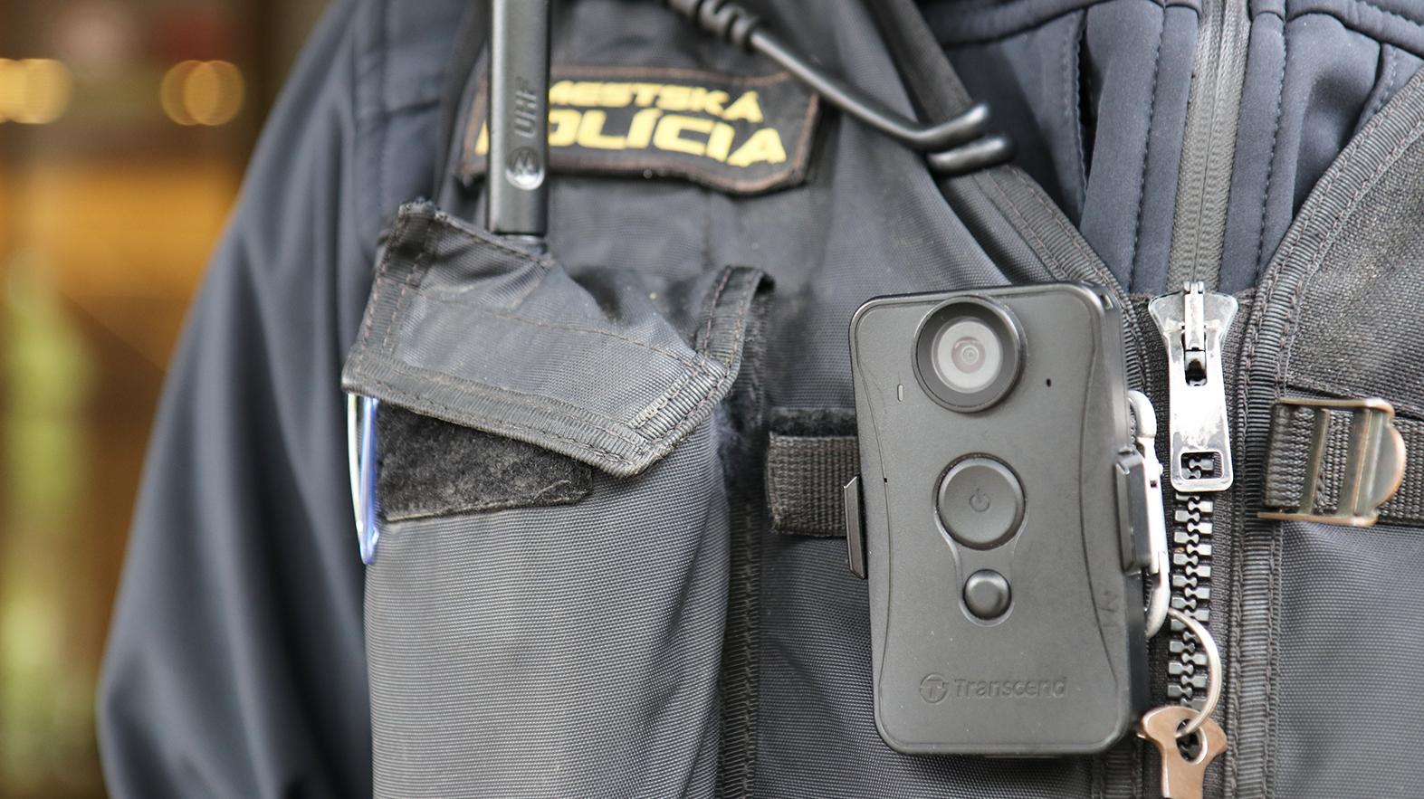 Mestská polícia v Poprade testuje telové kamery