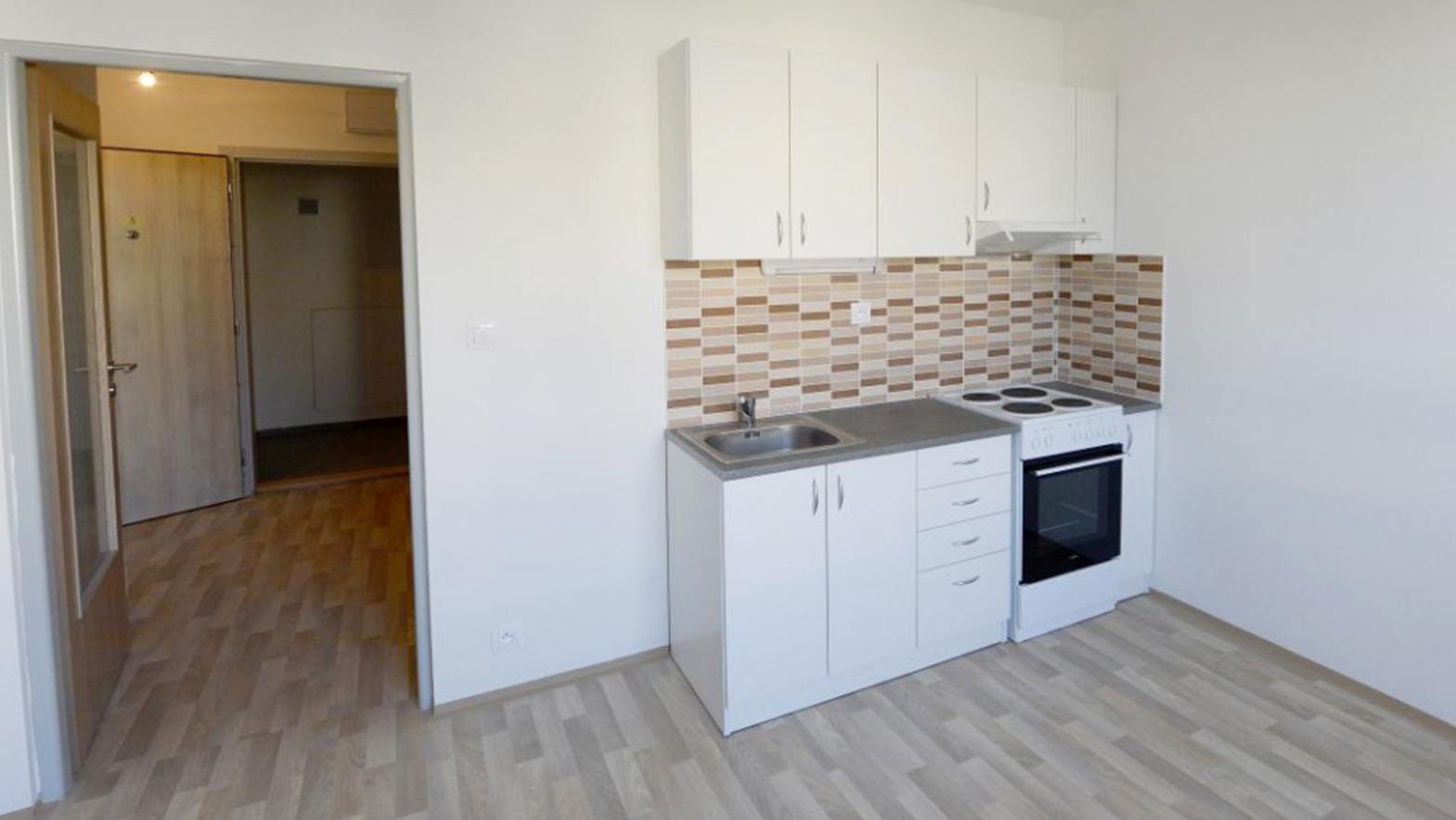 Bratislava spúšťa dostupné nájomné bývanie pre rodiny a seniorov bez domova