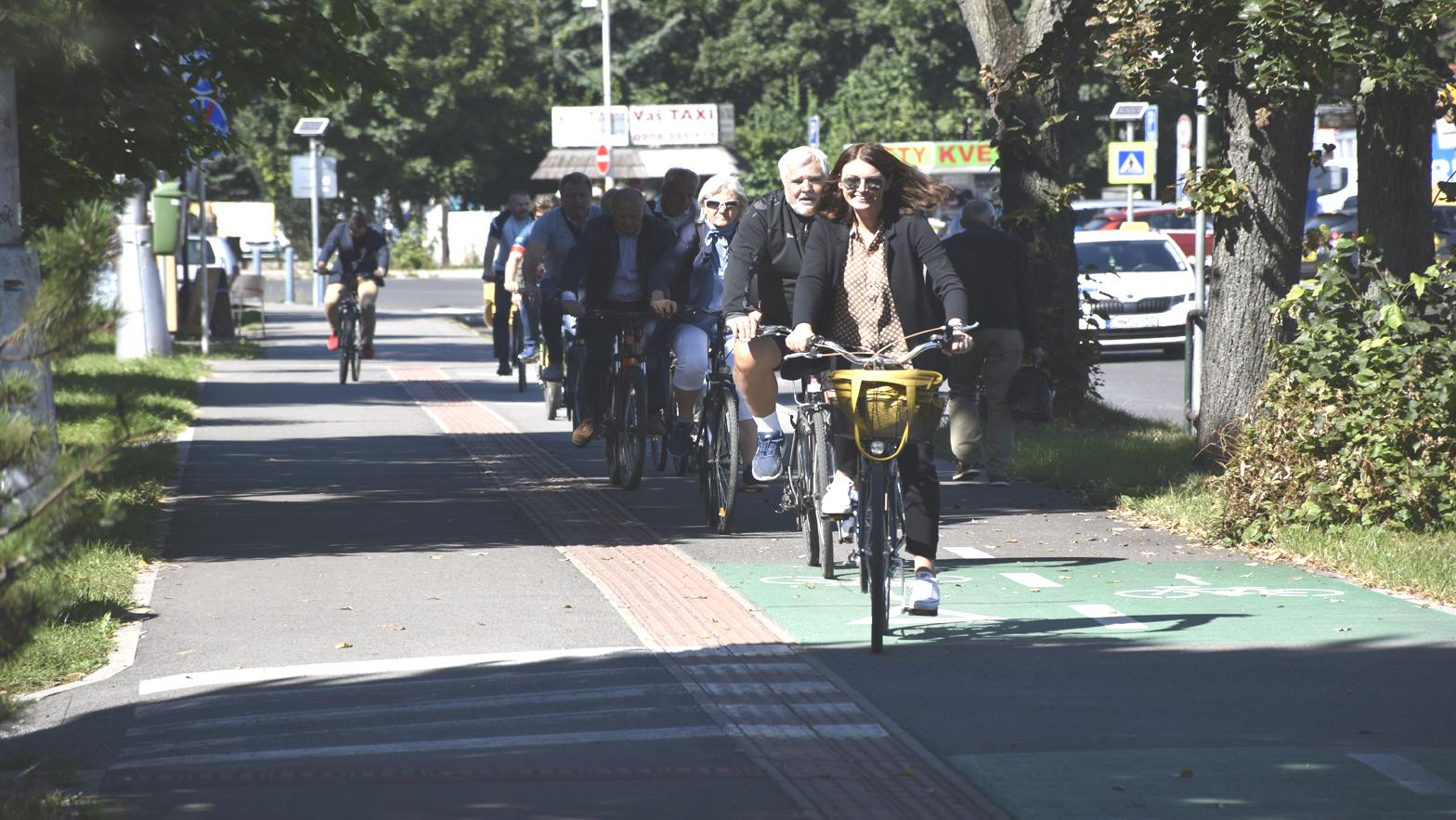 Prvé kilometre vnútromestskej cyklotrasy už slúžia verejnosti