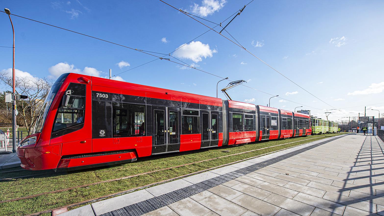 Práce na rekonštrukcii Dúbravsko-Karloveskej radiály sa blížia k záveru