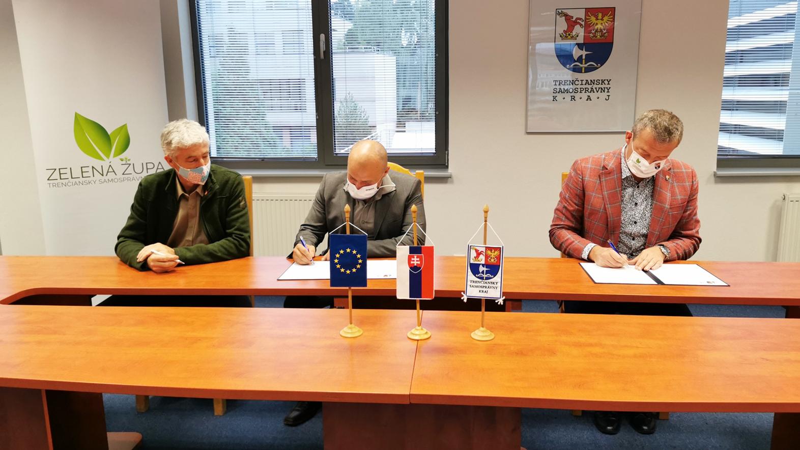 TSK podpísal memorandum o spolupráci s Včelárskym ekologickým spolkom Slovenska