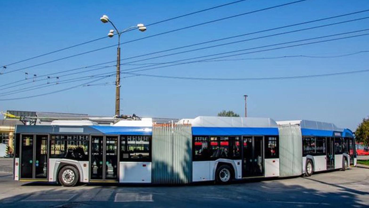 DPB testuje v uliciach mesta jeden z najdlhších trolejbusov na svete 