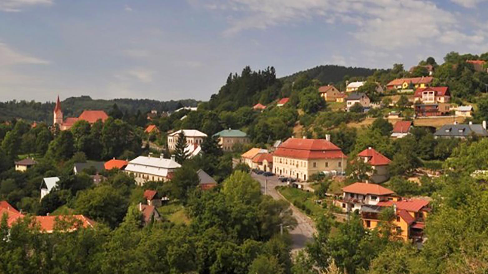 Obec chce NKP zachrániť prestavbou na nájomné byty