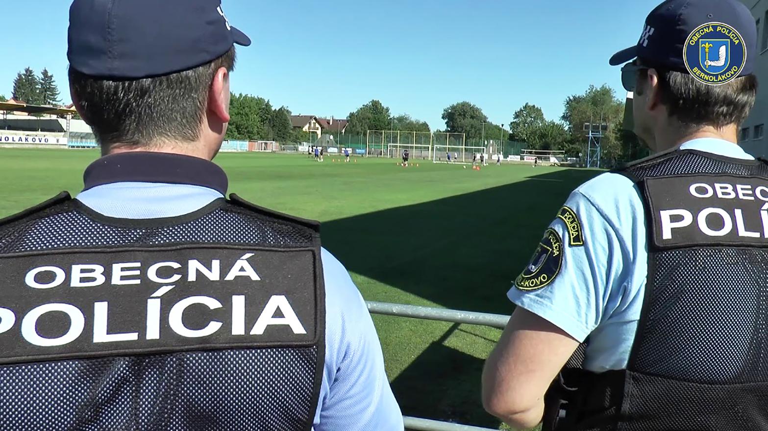 ZMOS dalo 10 zásadných pripomienok k zákonom o cestnej premávke a priestupkoch