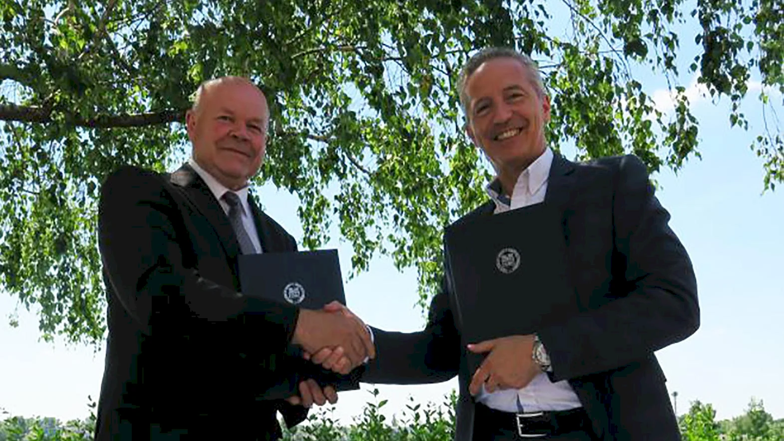 ZMOS podpísal memorandum so SLOVAKIA TRAVEL