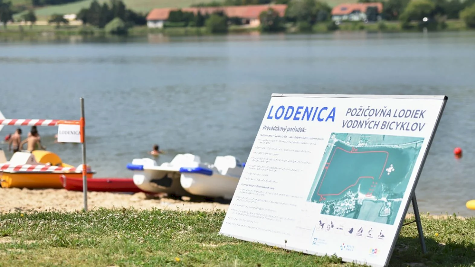 Na kúpalisku v Senici a na Kunovskej priehrade pribudnú defibrilátory