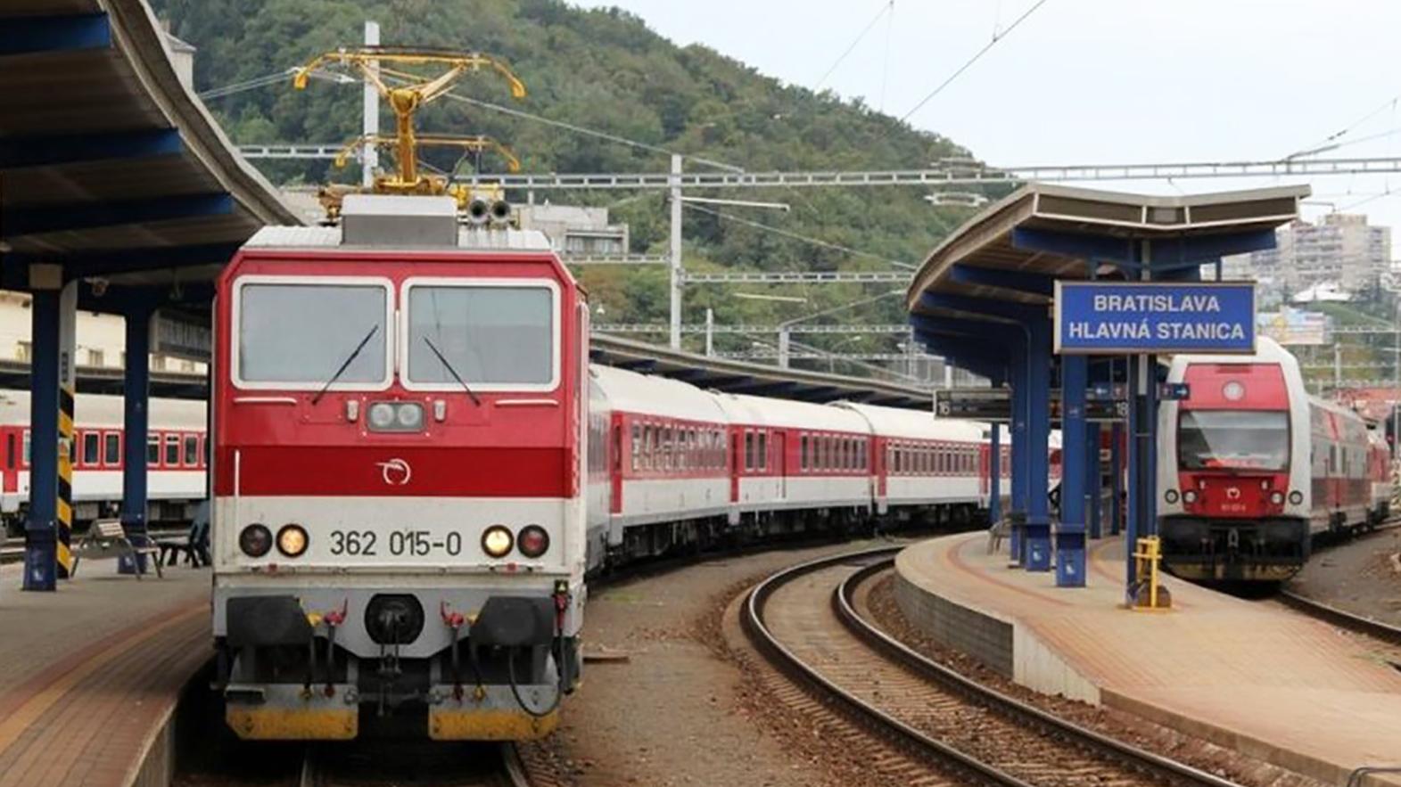 Domáci turizmus podporia mimoriadne letné vlaky 