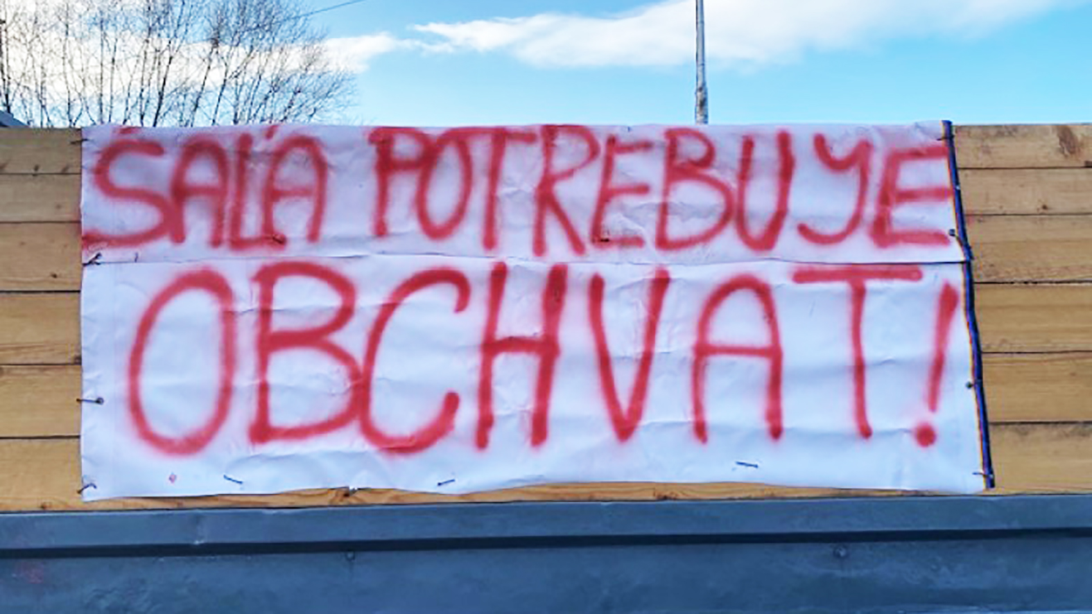 V Šali sa opäť protestovalo za bezodkladné začatie výstavby obchvatu mesta