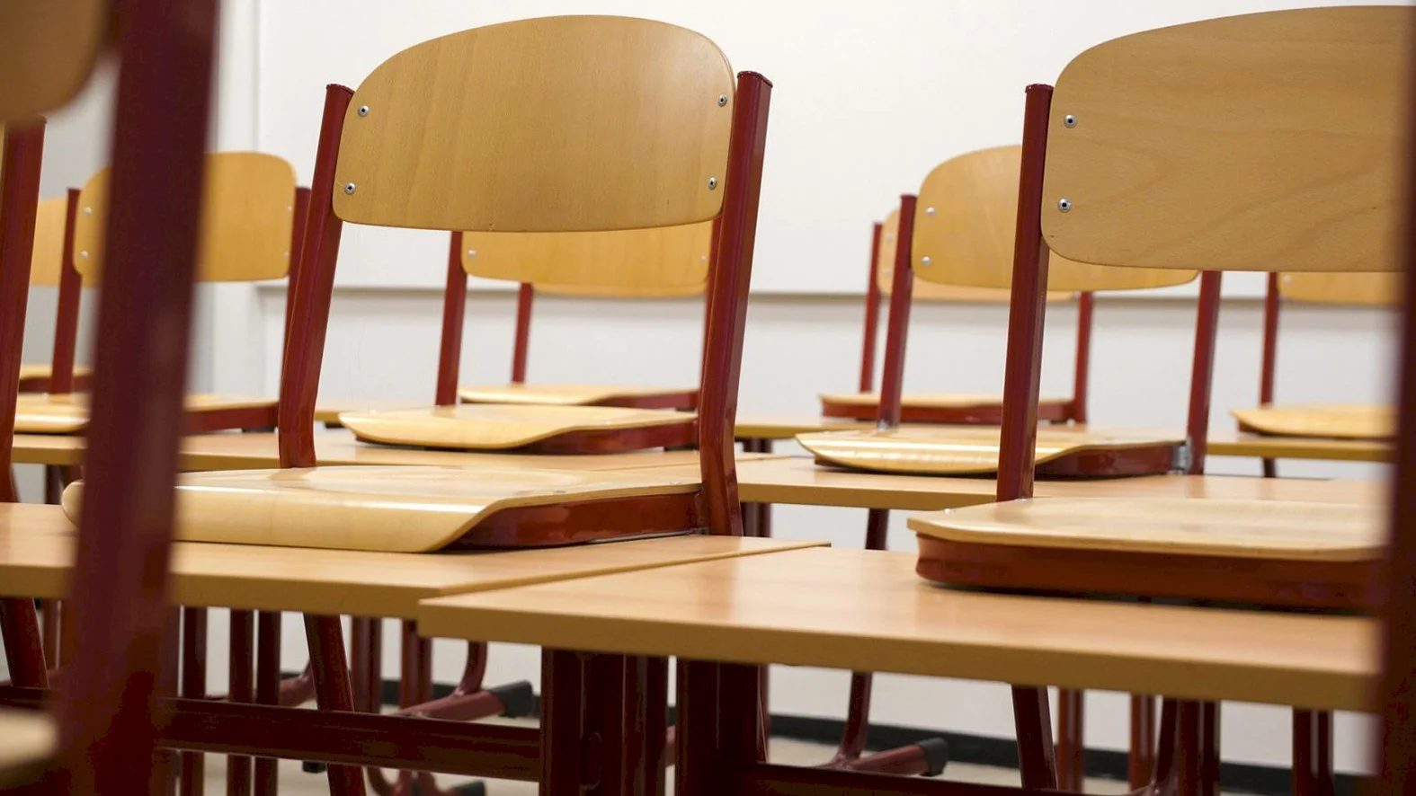 V deň návštevy pápeža budú mať školáci voľno