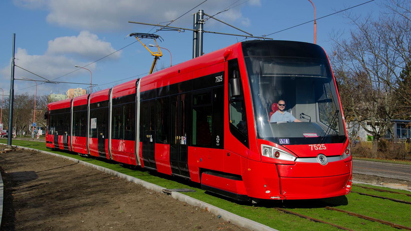 Budúcnosť dopravy v Bratislavskom kraji je postavená na koľajach