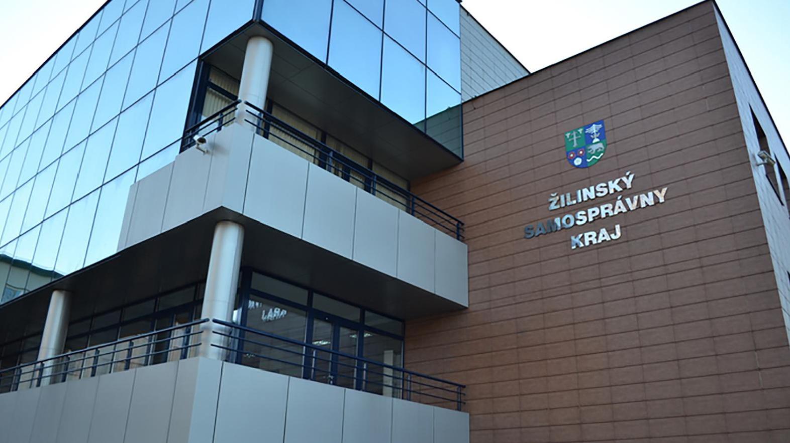 ŽSK podporí sumou 120 000 eur projekty na zlepšenie života a verejného priestoru