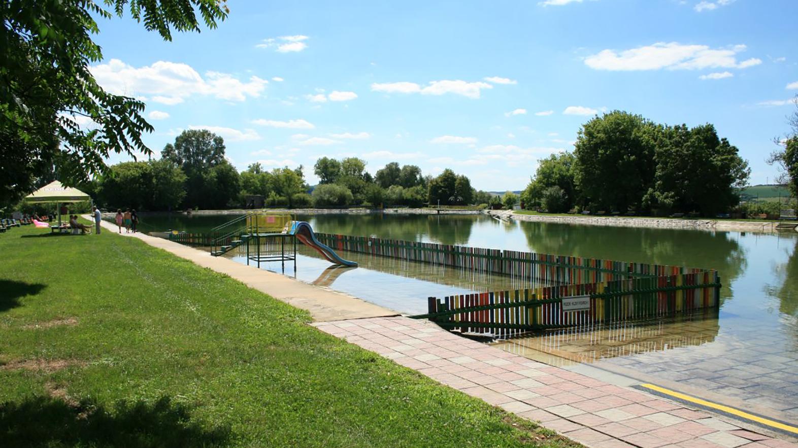 Kúpalisko zostáva zatvorené, mesto súťaž na jeho rekonštrukciu zopakuje
