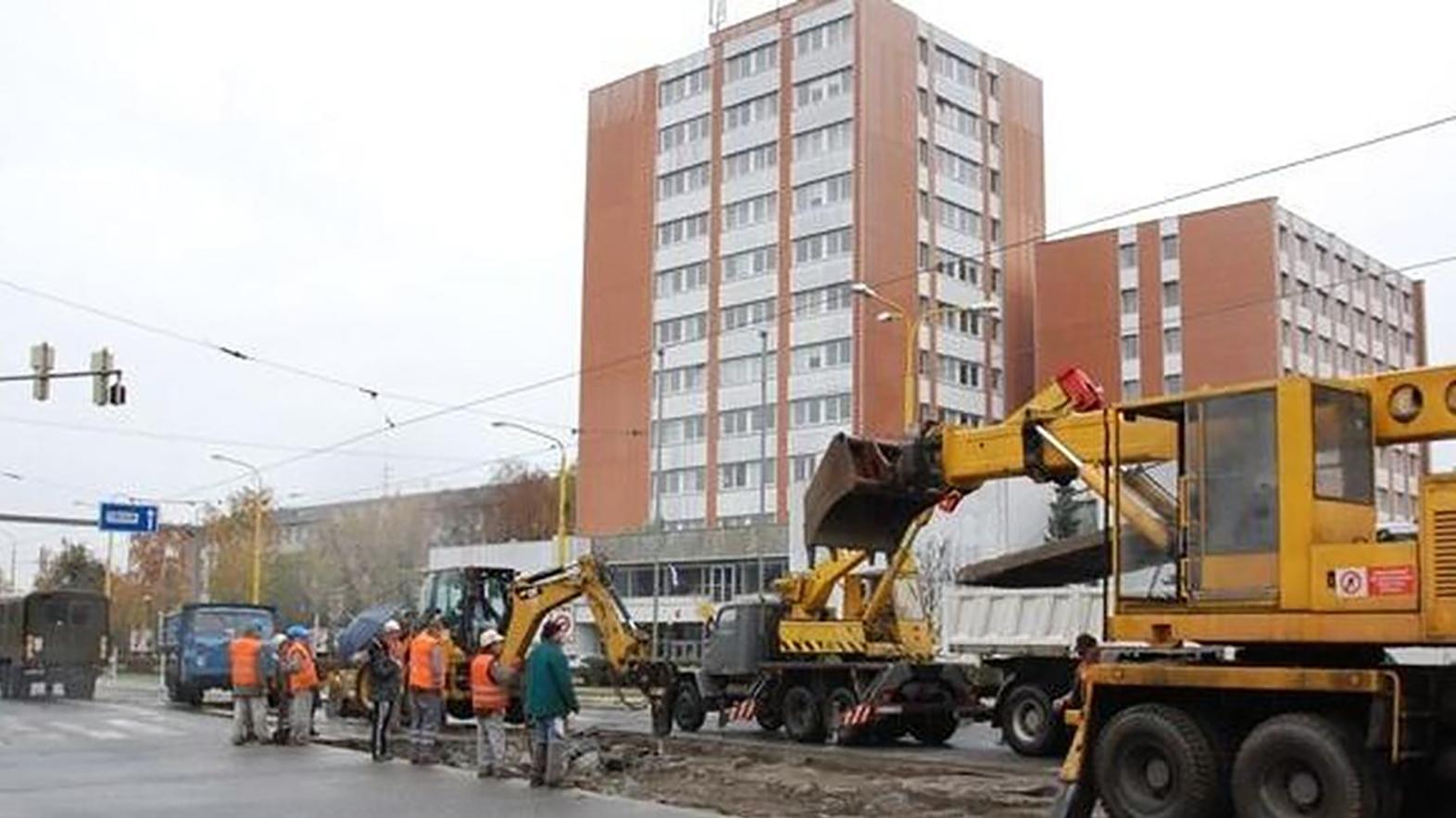 Začínajú sa súvislé opravy ciest a chodníkov za vyše 3 milióny eur
