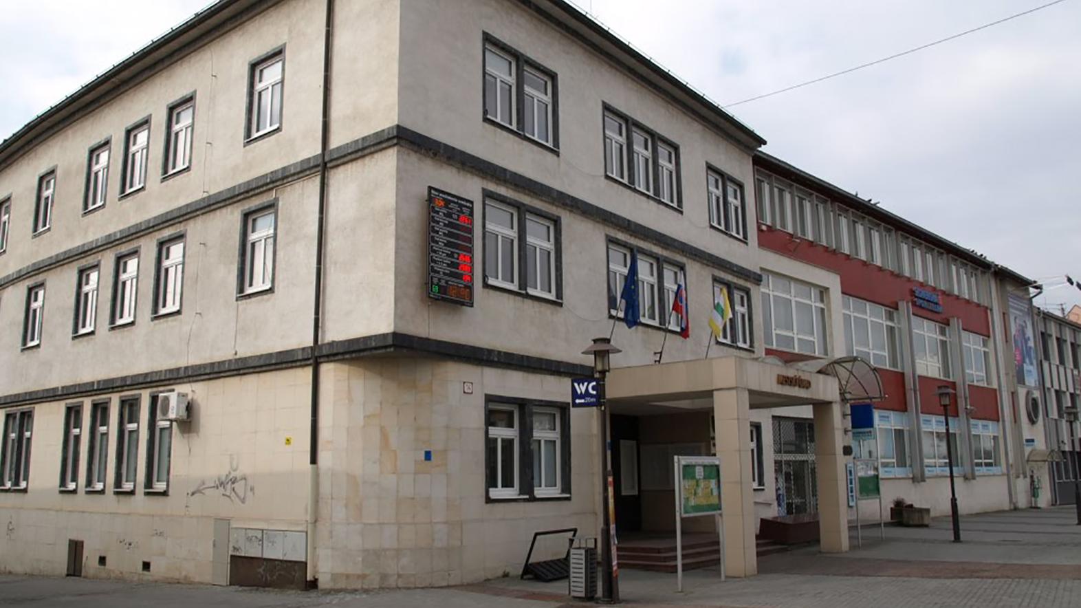 Rada mladých sa pretransformuje na mládežnícky parlament