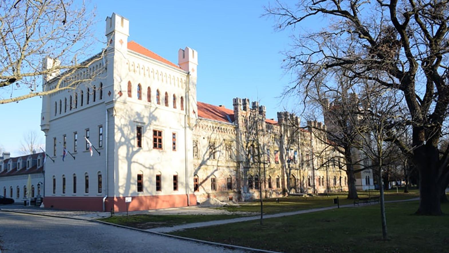 V Galante otvorili nové Turistické informačné centrum v neogotickom kaštieli